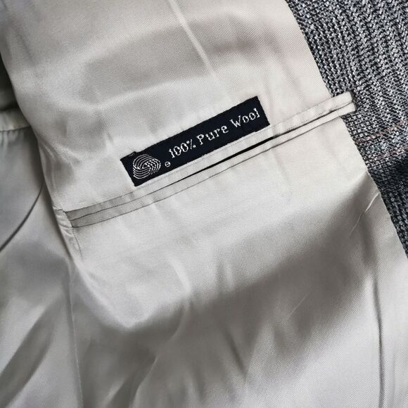 Burberry's men's suit jacket 100% wool - Picture 7 of 10